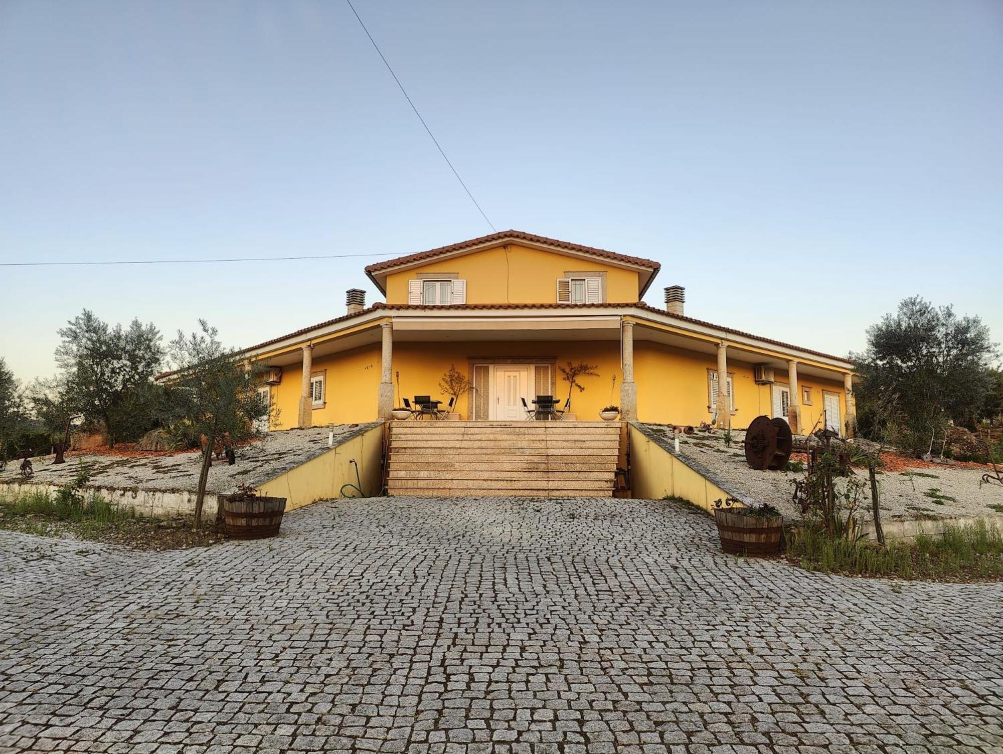 Quinta Da Libelinha Alojamento Local - Mirandela Exteriör bild